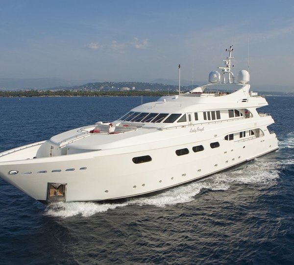 Cruising On Yacht LADY FERYAL