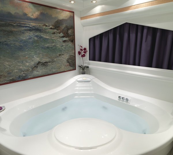 Personal Jacuzzi Pool On Yacht LADY FERYAL