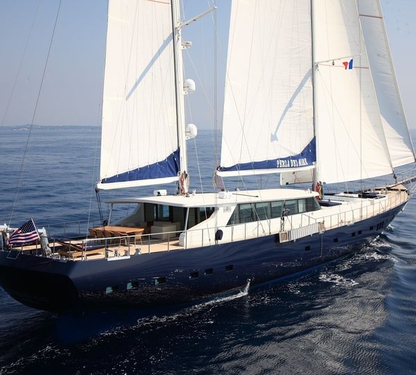 Profile Aspect: Yacht PERLA DEL MARE's Cruising Photograph