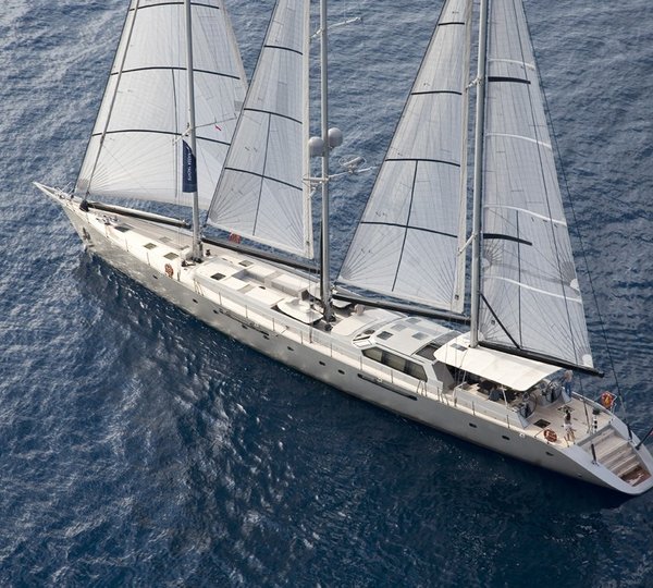 The 42m Yacht YAMAKAY