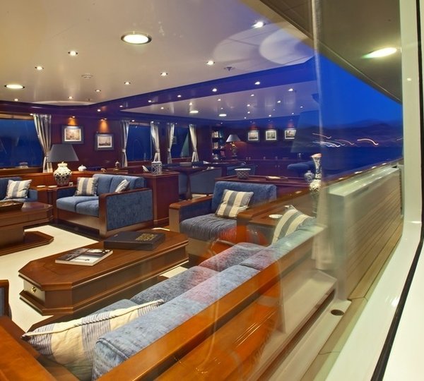 Inandout On Yacht AXANTHA II