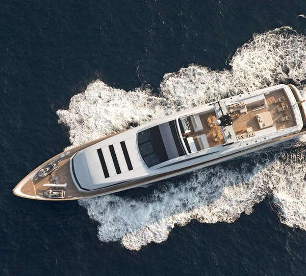 The 44m Yacht FAN TOO