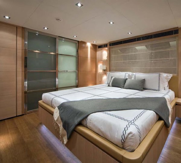 Guest's Cabin On Yacht FAN TOO