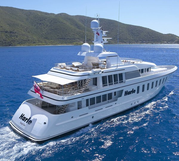 Cruising On Board Yacht HARLE