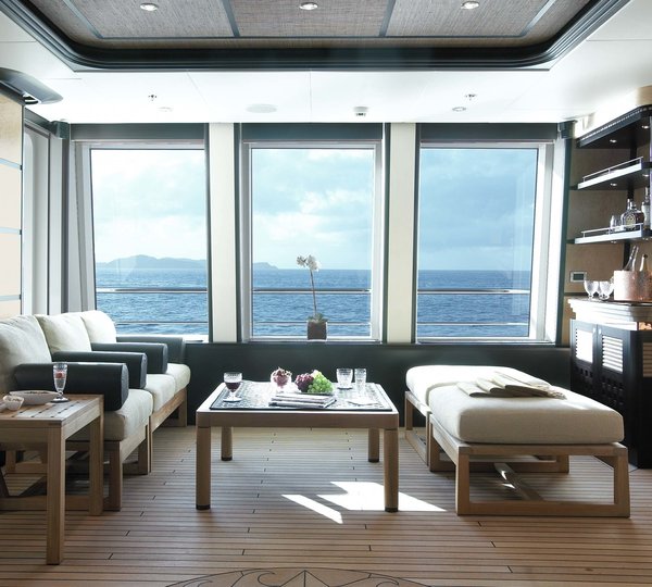 Sky-lounge Aboard Yacht HARLE