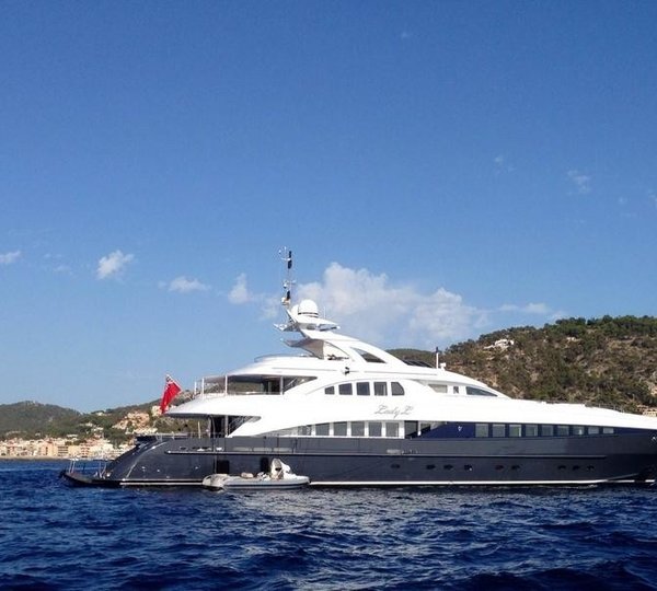 The 44m Yacht LADY L