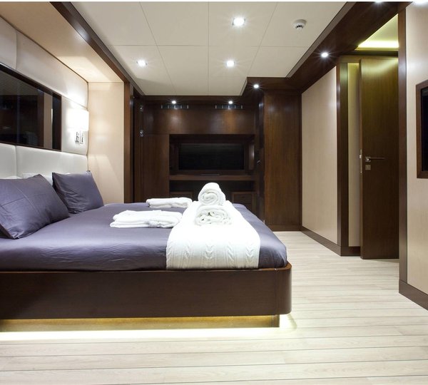 Guest's Cabin On Board Yacht INFINITY