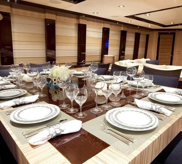 Circular Eating/dining Furniture On Yacht HOKULANI