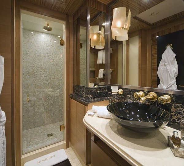 Guest's Bath On Yacht HOKULANI