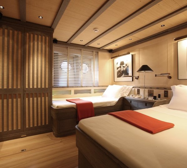 Twin Bed Cabin Aboard Yacht ROXANE