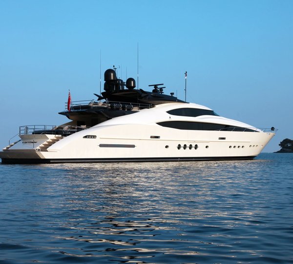 The 46m Yacht VANTAGE