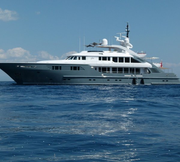 360 Premier Overview Aboard Yacht 360&DEG;