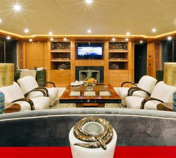 360 Premier Saloon On Yacht 360&DEG;