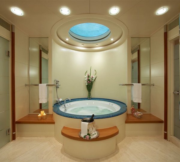 The 48m Yacht CAROLINA