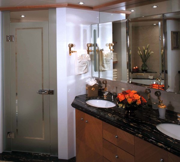 The 51m Yacht AMANTI