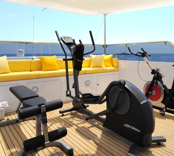 The 55m Yacht OCEANA