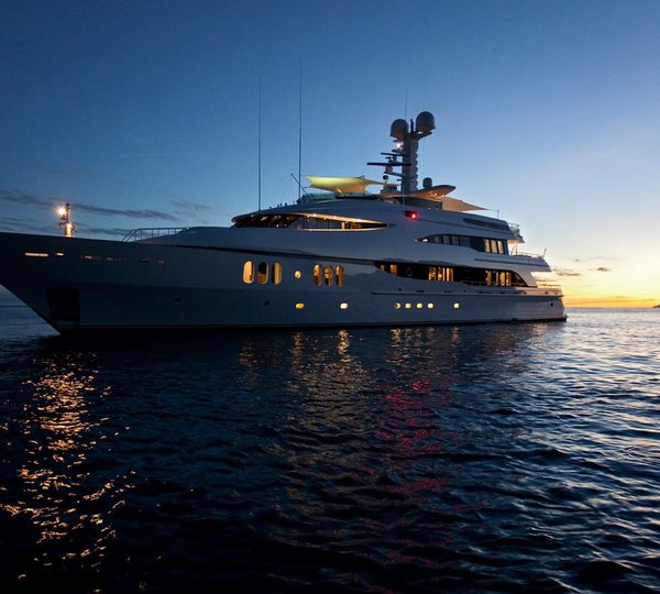 Overview Aboard Yacht DIAMOND A