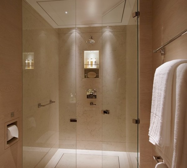 Twin Bed Showering Area On Yacht TWIZZLE