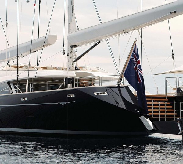 The 57m Yacht TWIZZLE