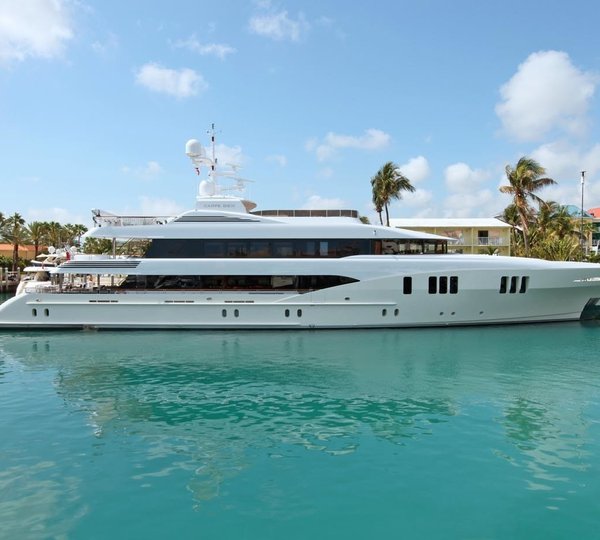 Overview On Yacht CARPE DIEM