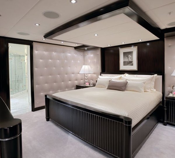 Main Master Cabin On Board Yacht CARPE DIEM