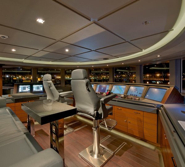 Wheel House Aboard Yacht HUNTRESS