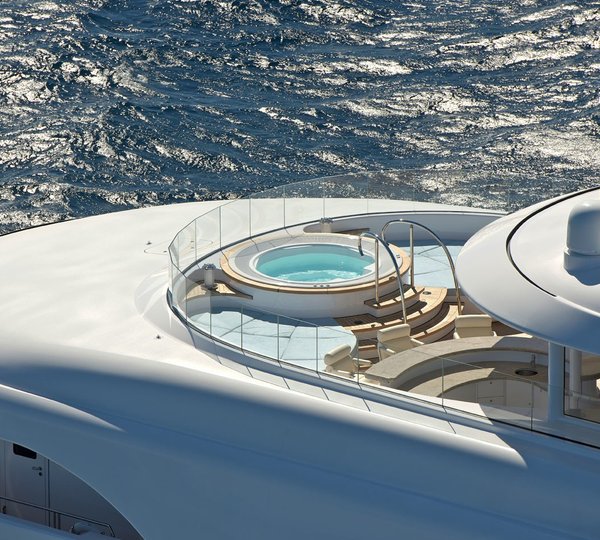 Jacuzzi Pool: Yacht HUNTRESS's From Above Pictured