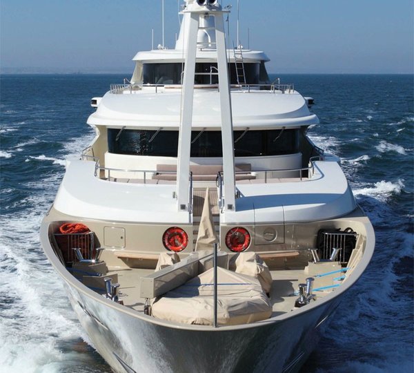 The 60m Yacht LIGHT HOLIC