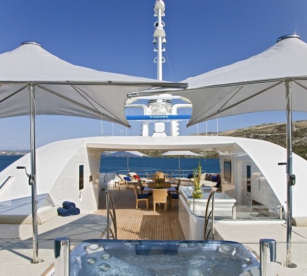 The 60m Yacht MARY-JEAN II