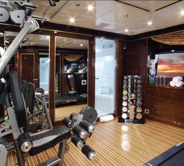 Profile Aspect: Yacht DIAMONDS ARE FOREVER's Gynasium Image