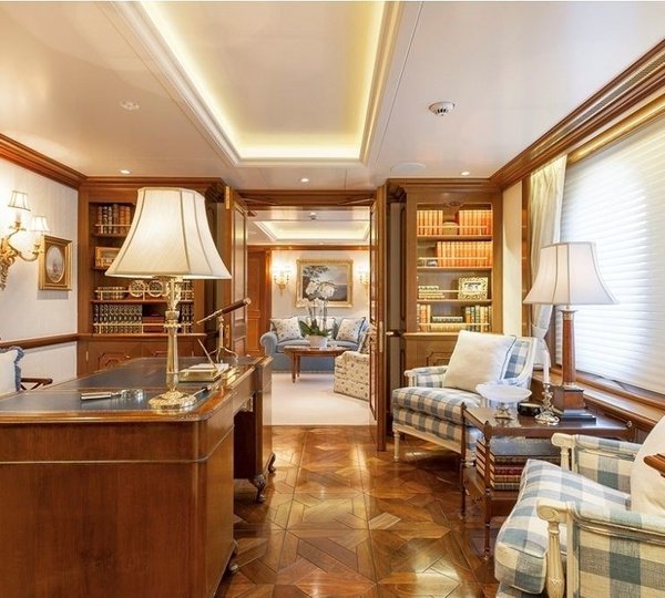 The 61m Yacht LADY KATHRYN V