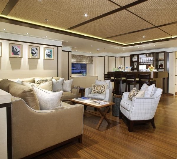 Profile Aspect: Yacht BATON ROUGE's Top Saloon Pictured