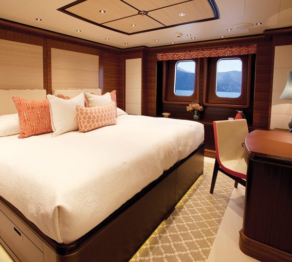 Double Sized Stateroom On Board Yacht BATON ROUGE