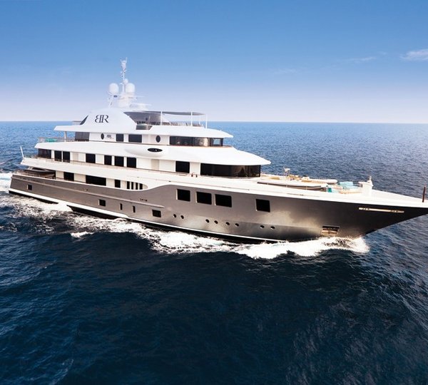 Overview Aboard Yacht BATON ROUGE