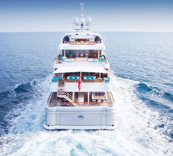 Aft Cruising On Board Yacht BATON ROUGE