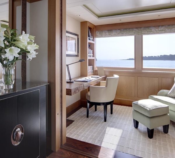 Personal Office Aboard Yacht LADY BRITT