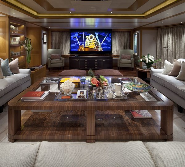 Premier Deck Saloon On Yacht LADY BRITT