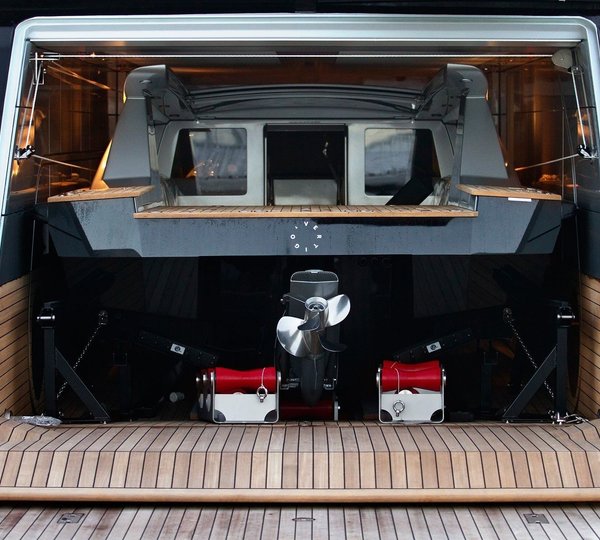 The 67m Yacht VERTIGO