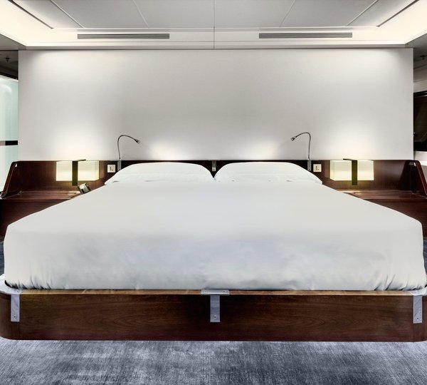 Light: Yacht VERTIGO's Main Master Cabin Photograph