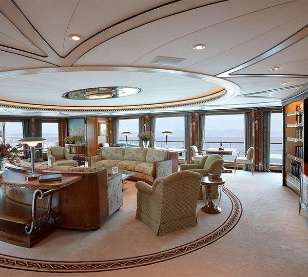 The 68m Yacht LADY CHRISTINE