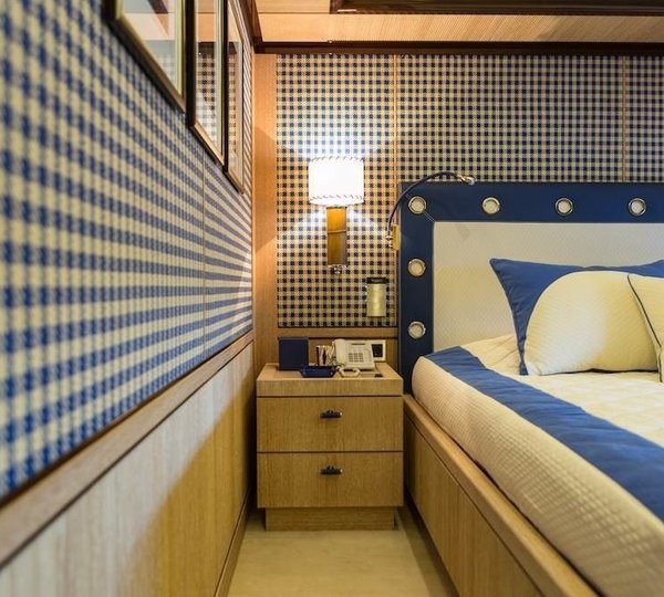 The 72m Yacht AXIOMA