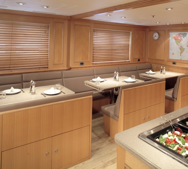 Buffet Zone On Board Yacht LAUREL