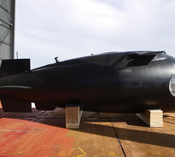 Outdoor: Yacht NAIA's Submersible Pictured