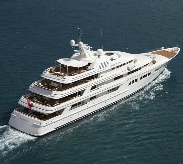 The 75m Yacht EBONY SHINE