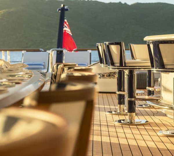 External Drinks Bar Aboard Yacht SOLANDGE