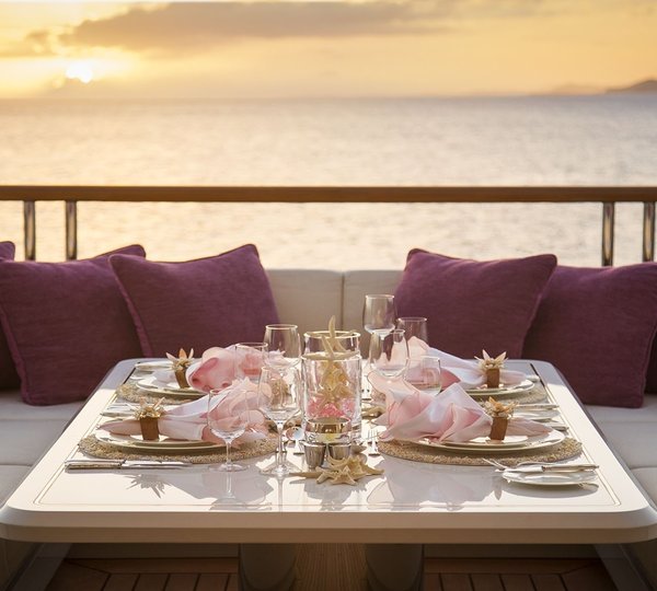 External Sitting With Cushions On Board Yacht SOLANDGE