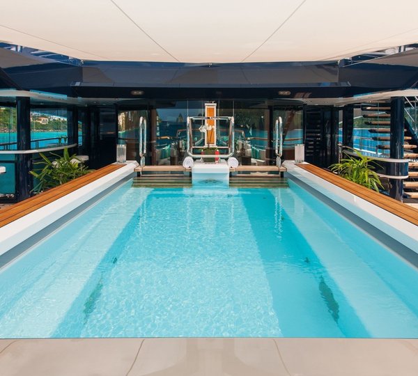 Life On Board Yacht SOLANDGE