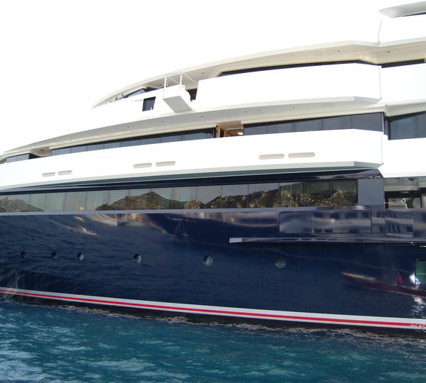 Profile Aspect Aboard Yacht SEVEN SEAS