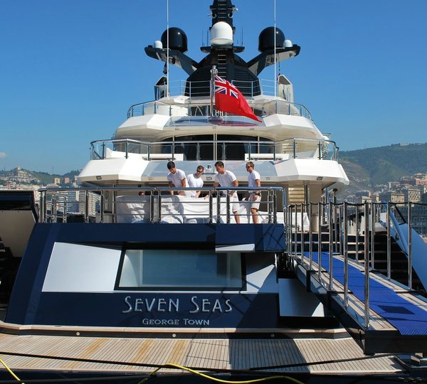 Deck Aspect: Yacht SEVEN SEAS's Aft Captured