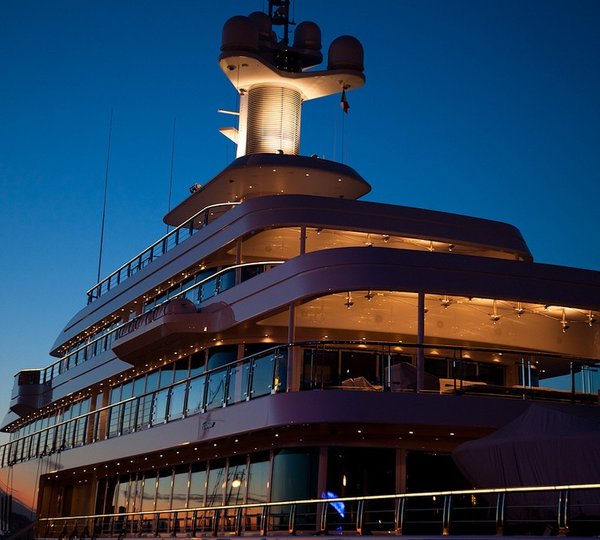 The 87m Yacht MUSASHI